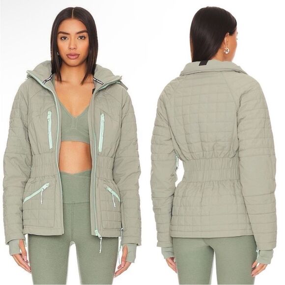 NWT Free People FP Movement Revolve All Prepped Ski Jacket In Greyed Olive - Picture 1 of 10